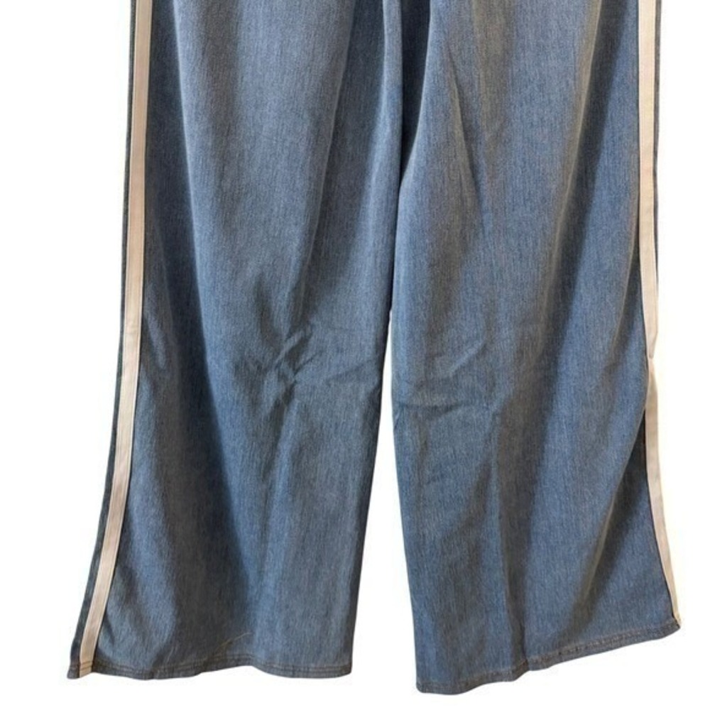 Halara Flex High Waisted Stripe Wide Leg Jeans light blue size Pullon large NWT - Picture 10 of 12